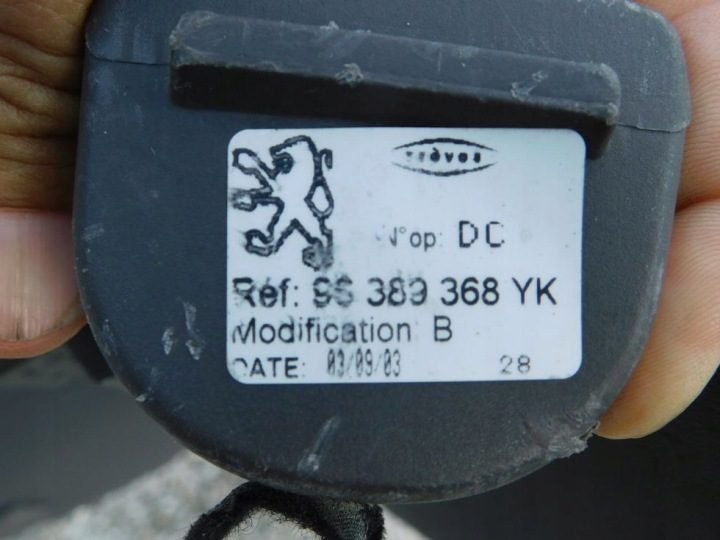 Шторка багажника Peugeot 307 SW задняя универсал, фото 5