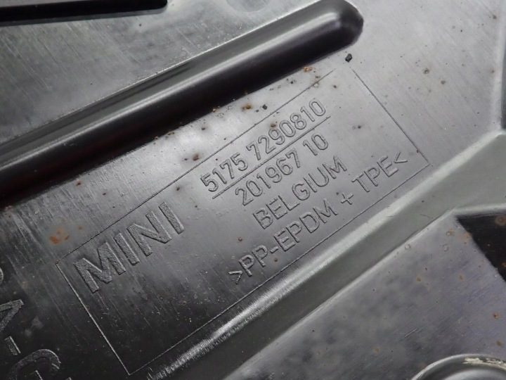 Защита днища бака правая задняя 7290810 Mini Cooper F56 17 г., фото 3