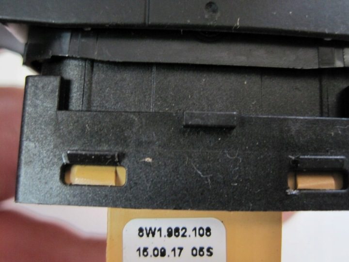 Переключатель кнопка замка Audi A4 B9 8W1962108, фото 4