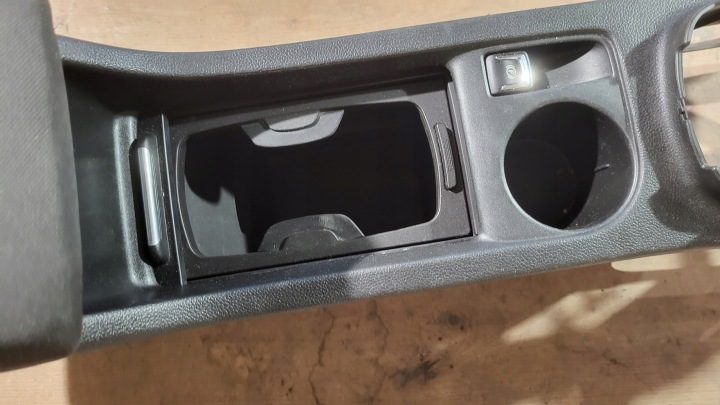 Подлокотник центральный тоннель Opel Astra J 4 IV хэтчбек 5D 09- европа, фото 6