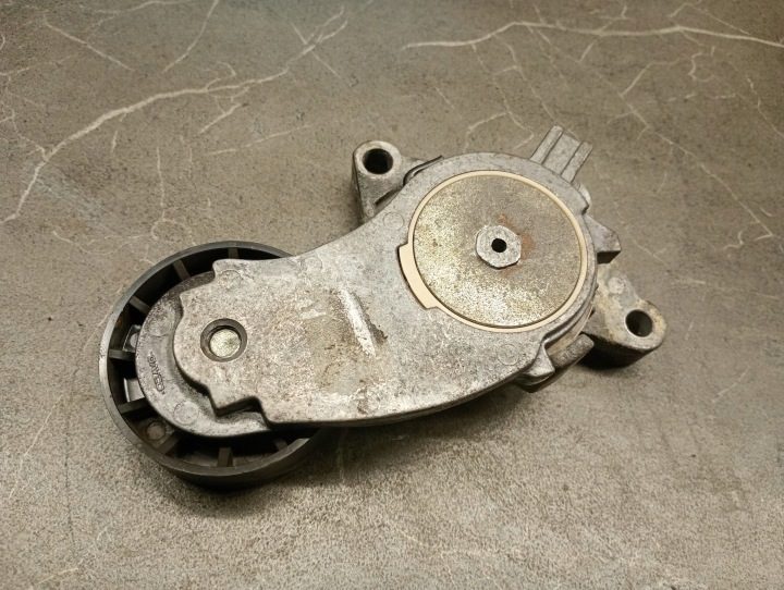 846143 натяжитель ремня f6jd Ford Fiesta mk7 1,4 TDCi 7s6q-6010-ab, фото 1