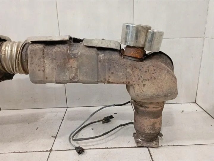 Глушитель выпускной турбо Porsche 911 996 99611102775 X54, фото 10