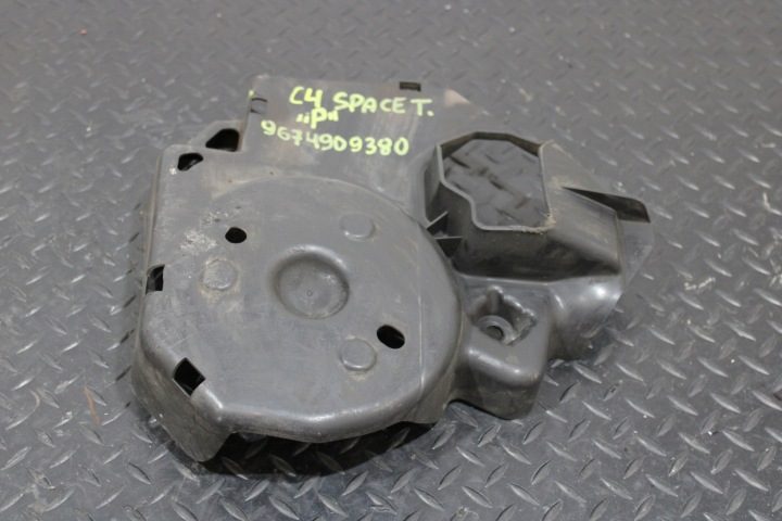 Защита Ośki задняя правая Citroen C4 Spacetourer рестайлинг 9674909380, фото 1