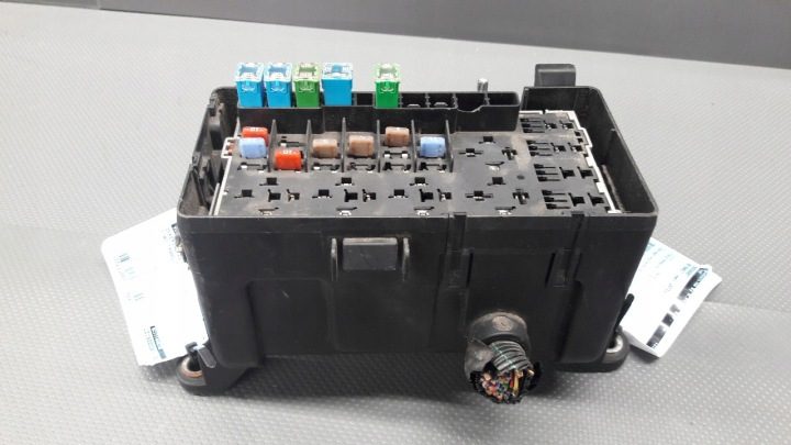 Блок предохранителей Ford OE 6C1T14A067AB, фото 7