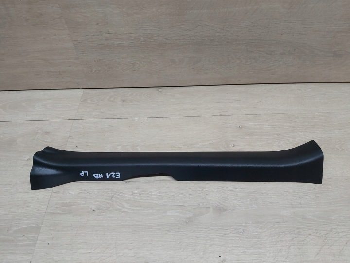 TOYOTA Corolla E21 накладка порога левая передняя защита 67914-02370, фото 1