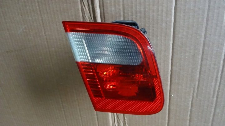 BMW E46 ФОНАРЬ ЛЕВЫЙ ЗАДНИЙ В КРЫШКУ СЕДАН 8364923, фото 11