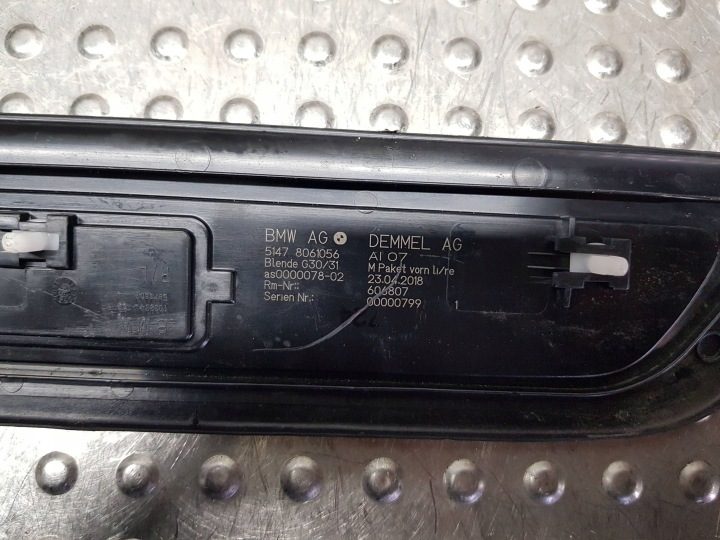 НАКЛАДКА ПОРОГА ЛЕВАЯ ПЕРЕДНЯЯ LED 8061056 BMW 5 G30 G31 M-ПАКЕТ, фото 3