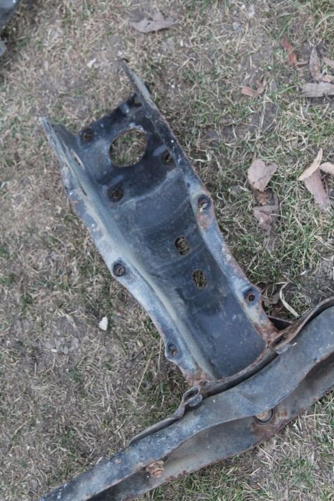 Samolot балка крепление дифференциала Subaru Forester II SG 03-05, фото 9