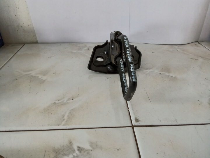 ISOFIX КРОНШТЕЙН ДИВАНА ЛЕВЫЙ HYUNDAI I30 CW 07-12R 1.4benz ((H4)), фото 3