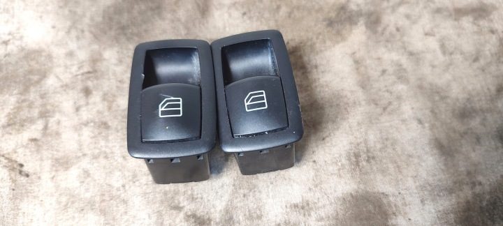 MERCEDES R W251 W164 КНОПКА СТЕКЛОПОДЪЕМНИКА ЗАДНЯЯ 09 г. 2518200510, фото 1