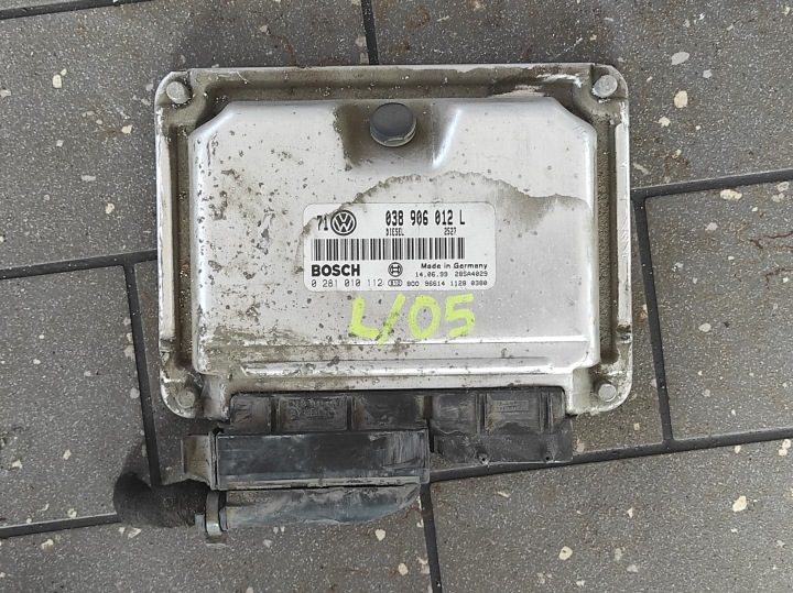 VW Golf IV 1.9 TDI ЭБУ двигателя 038906012L, фото 1