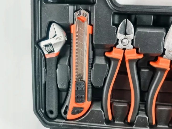 NEO TOOLS Комплект Инструментов Универсальный 60 шт. Торцевые головки Биты 10-200, фото 3