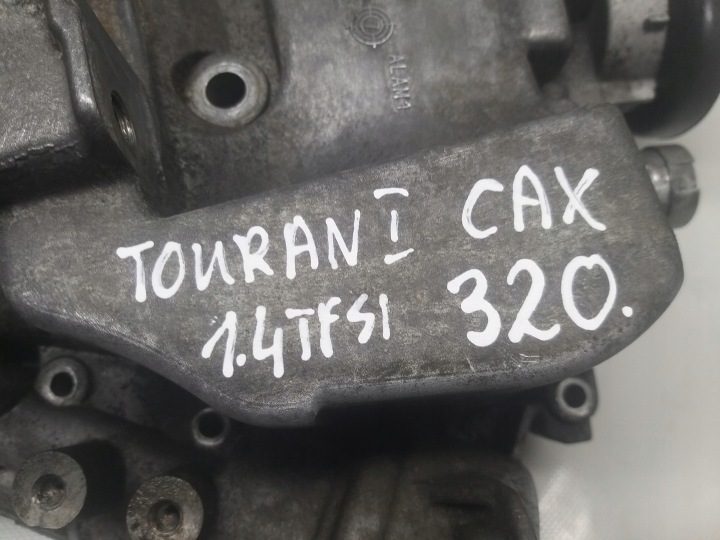 Крышка грм 1.4 TSI CAX VW Touran Golf VI Passat Altea 03C109211AL, фото 14