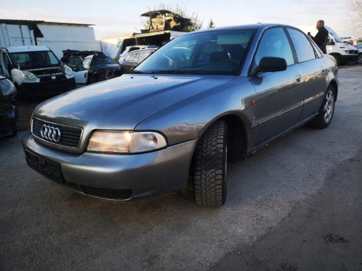 Audi A4 Вакуумный усилитель тормоза 1995 1.8L 8s0612105a, фото 6