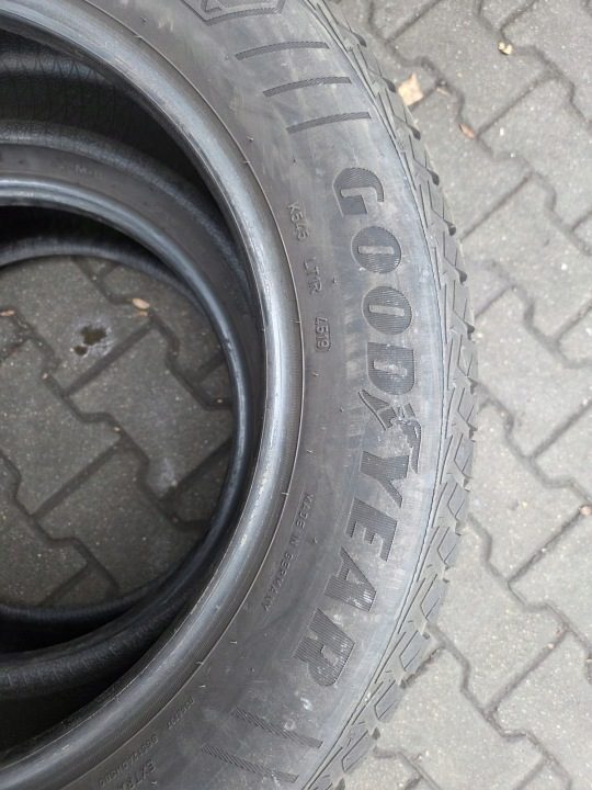 2× Шина всесезонная Goodyear Vector 4SEASONS ВНЕДОРОЖНИК GEN-2 235/60R18 107 В усилитель (XL), фото 4