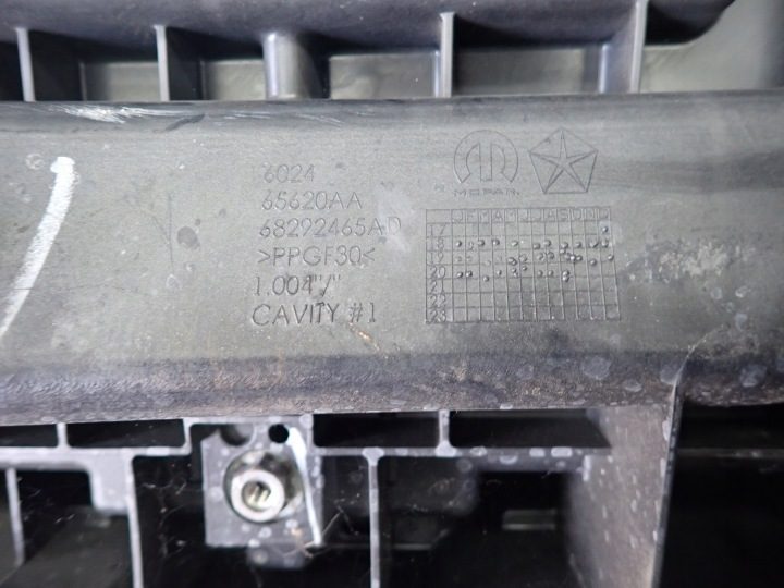 Основание Кожух аккумулятора Dodge RAM V 19-, фото 4