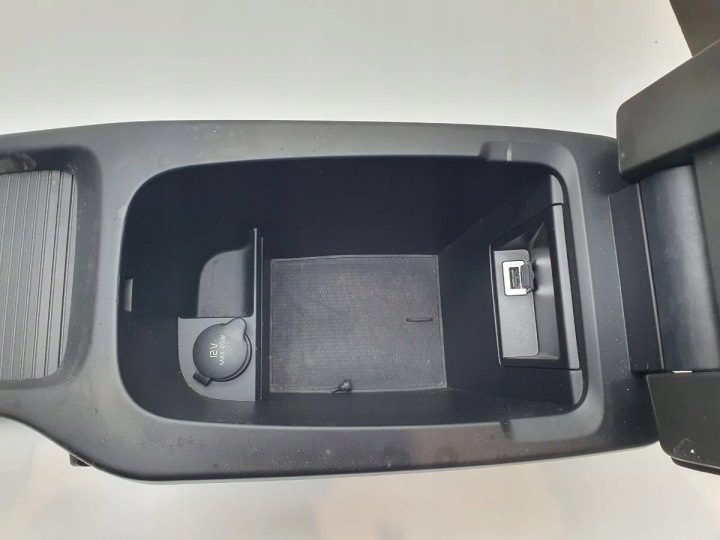Подлокотник тоннель Volvo V40 II 2015 европа, фото 5