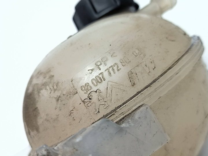 Расширительный бачок 980077280 Citroen C-Elysee рестайлинг, фото 3