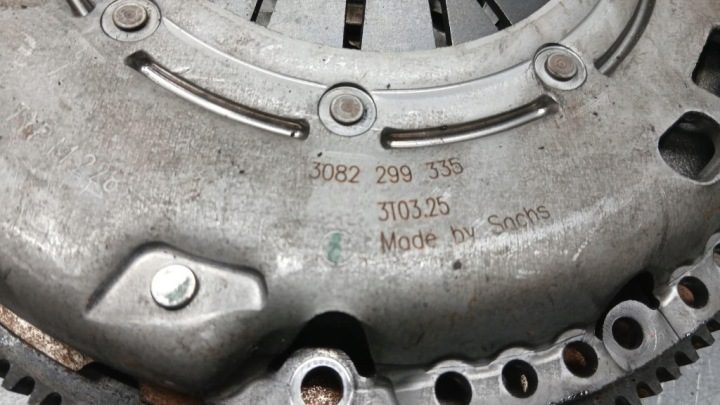 СЦЕПЛЕНИЕ ДВУХМАССОВЫЙ МАХОВИК КОМПЛЕКТ VW GOLF IV 1.9TDI 110 л.с. 97-06R 3082299335, фото 2