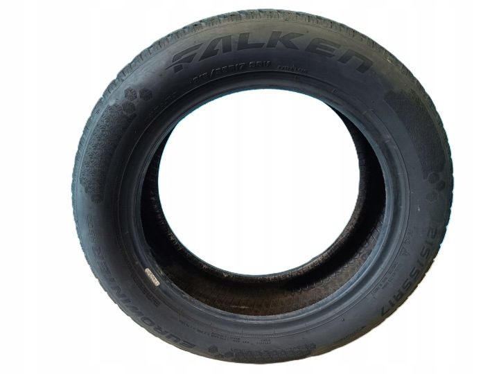 Шина зимняя Falken Eurowinter HS02 215/55R17 98 В сцепление на снегу, фото 1