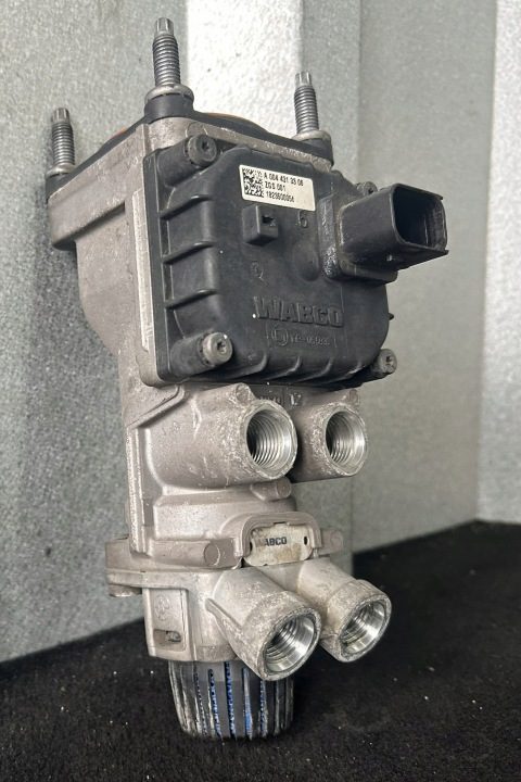 КЛАПАН ТОРМОЗА MERCEDES ACTROS MP4 A0044313306 WABCO 4800030500, фото 2