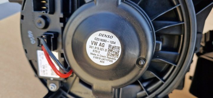 ОТОПИТЕЛЬ VW AUDI SKODA 5QH816005D ОРИГИНАЛ КОМПЛ. КАК НОВЫЙ, фото 12