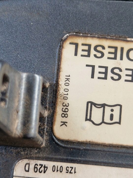 ЛЮЧОК ГОРЛОВИНЫ БЕНЗОБАКА SKODA OCTAVIA ll - 1K0010398K, фото 3