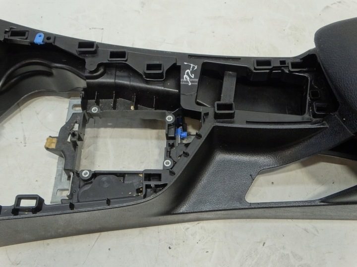 ЦЕНТРАЛЬНЫЙ ТОННЕЛЬ ПОДЛОКОТНИК BMW F20 2013 г. 9230145-18, фото 4
