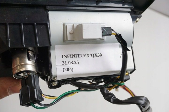 ПЕПЕЛЬНИЦА БАРДАЧОК INFINITI QX70 FX30 FX35 FX37, фото 8