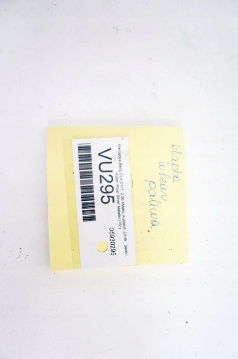 VU295 Mercedes CLA C117 W117 Лючок Горловины бензобака A1176304100 Polar Silver, фото 8