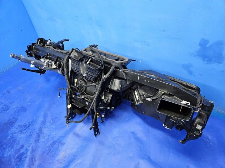 AUDI Q8 E-TRON 55 ОТОПИТЕЛЬ РУЛЕВАЯ КОЛОНКА КАРКАС 8W1820005AK OEM, фото 2