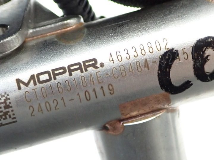 Форсунка 46338077 Jeep Compass II 1.3 турбо гибрид 22 г., фото 5
