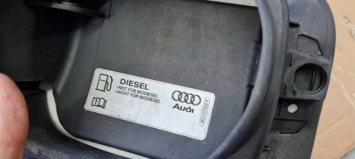 Audi Q5 SQ5 8R лючок горловины бензобака 8R0809999B LY9C, фото 11