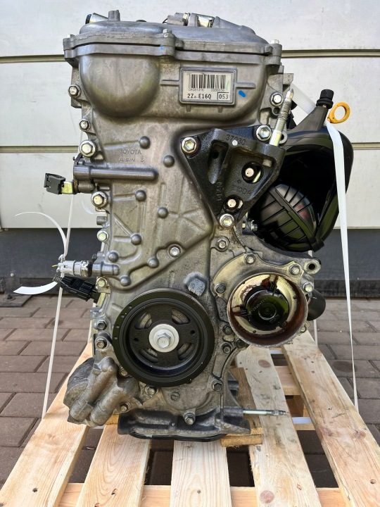 Двигатель Toyota 2ZR-FXE 1.8L гибрид гибридный, фото 1