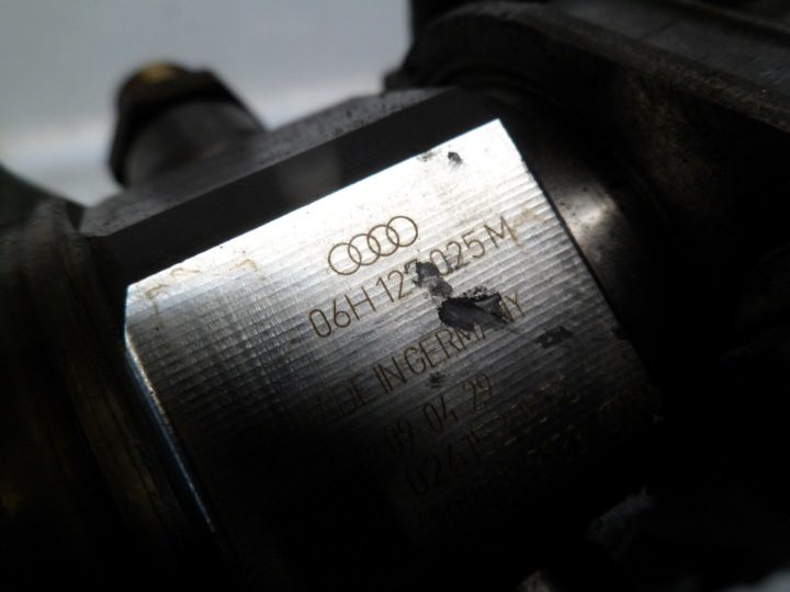 AUDI A4 B8 2.0TFSI CDN НАСОС ВАКУУМНЫЙ 06J145100F ТОПЛИВА 06H127025M, фото 4