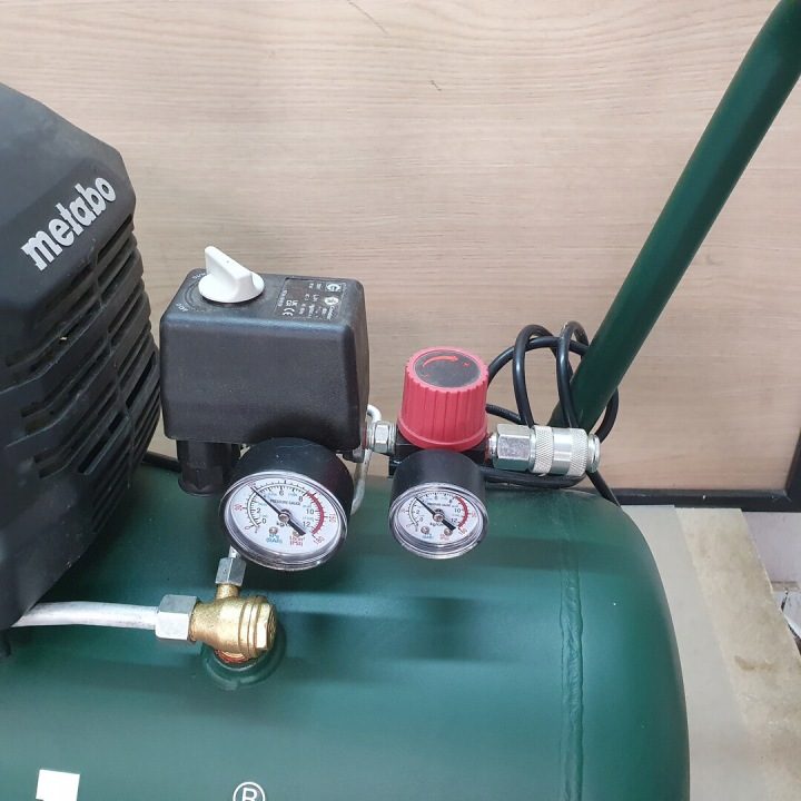Компрессор масляный Metabo BASIC 250-50 W 50 l 8 бар, фото 9