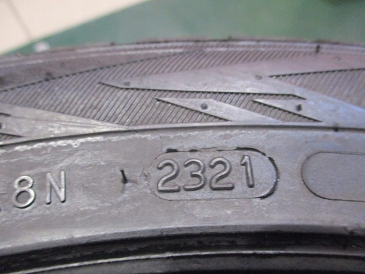 2× Шина зимняя Nokian Tyres WR ВНЕДОРОЖНИК 4 235/45R20 100 В сцепление на снегу (3PMSF), фото 7