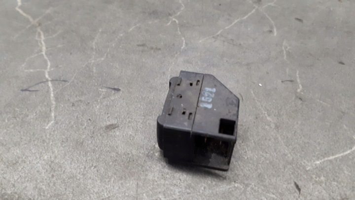 1j0959855 кнопка стеклоподъемника VW Passat b5, фото 2