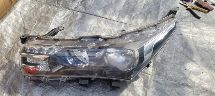 ФАРА ЛЕВАЯ ПЕРЕДНЯЯ TOYOTA COROLLA E16 / 1425, фото 1