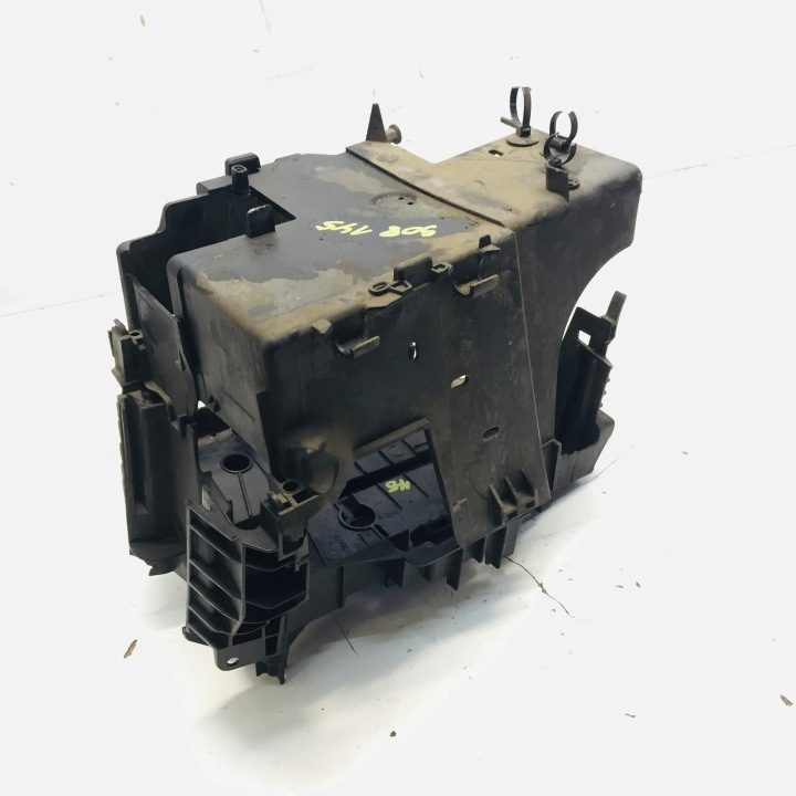 Кожух аккумулятора Peugeot 508 2,0 HDI, фото 2