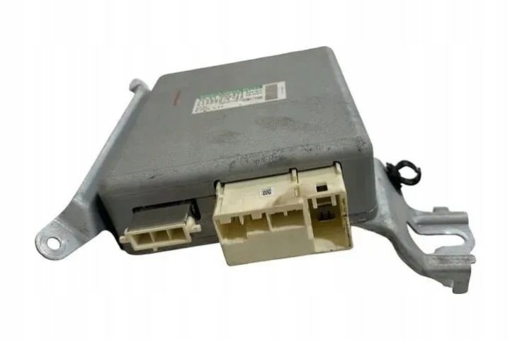 Блок управления гидроусилителя руля TOYOTA AVENSIS УНИВЕРСАЛ (_T27_), фото 3
