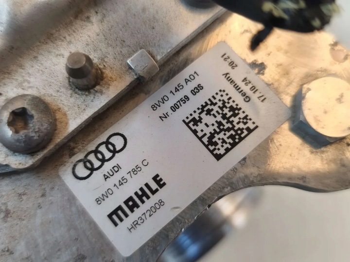 Интеркулер Audi A4 S4 B9 8W 8W0145785C, фото 7