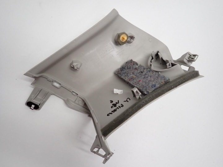 ПЛАСТИК НАКЛАДКА СТОЙКИ ПРАВАЯ ЗАДНЯЯ 9677753877 CITROEN C4 GRAND PICASSO II 18 г., фото 2