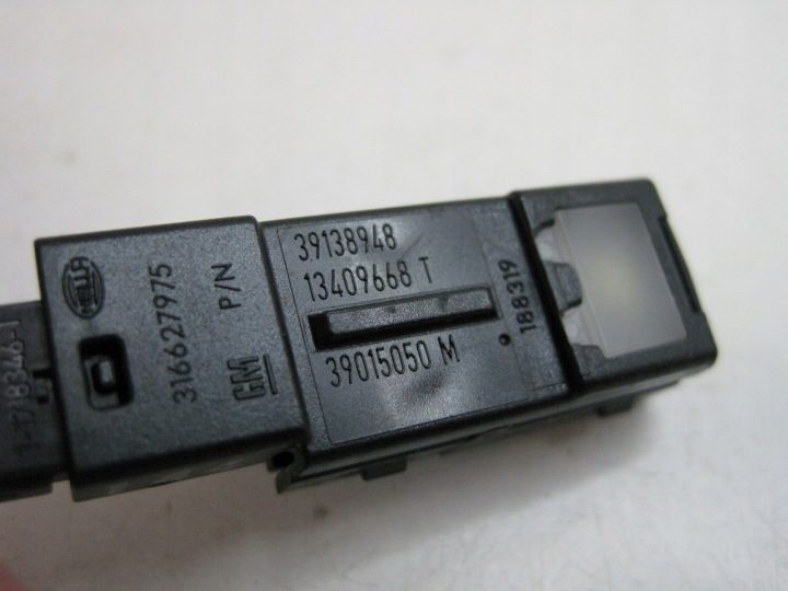 Подсветка салона кабины Opel Zafira C 316627975 39138948, фото 3