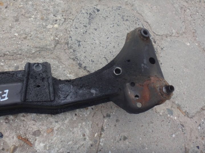 ПОДРАМНИК ДВИГАТЕЛЯ БАЛКА ПОДВЕСКИ ПЕРЕДНЯЯ ПОД BMW E46, фото 3