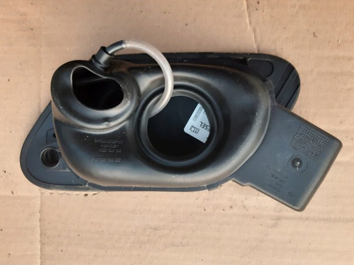 Volkswagen OE 5NA809857A лючок бензобака AdBlue, фото 3