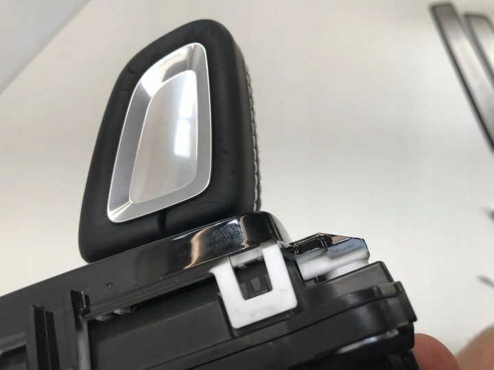 Volvo XC40 2022 ручка кулиса переключения передач 32335816, фото 3
