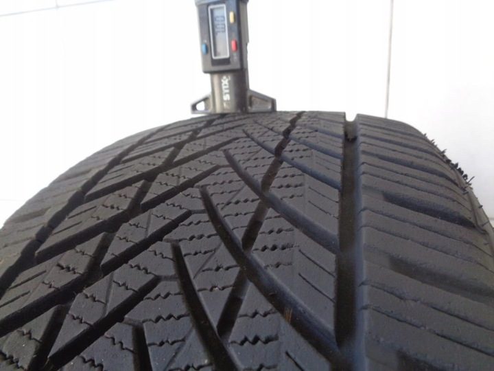 Шина всесезонная Tracmax X-Privilo A/S Trac Saver AS01 215/55R17 98 Вт усилитель (XL), фото 4