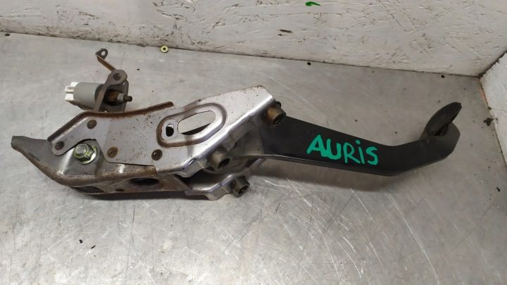 TOYOTA AURIS I ПЕДАЛЬ СЦЕПЛЕНИЯ ЕВРОПА, фото 2