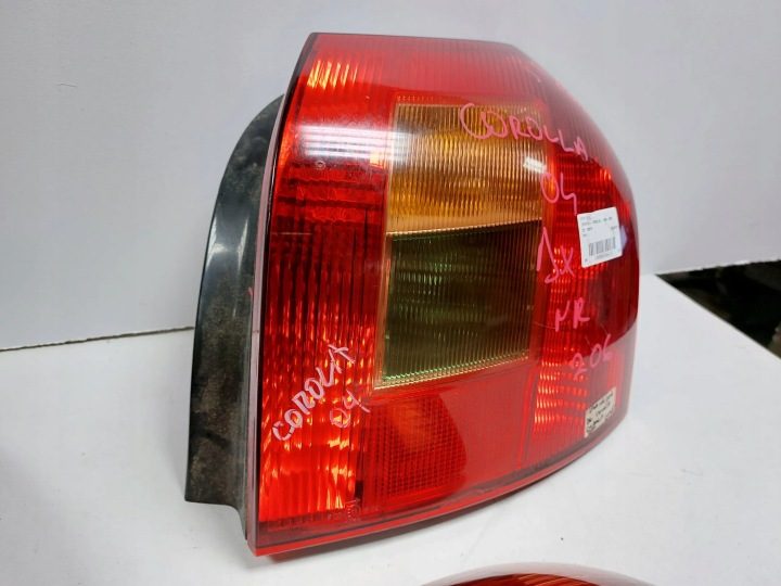 Фонарь задний правый Toyota Corolla E12 ХЭТЧБЕК 02-04, фото 3
